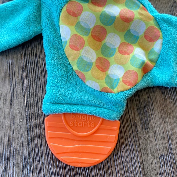 4/$20 Bright Starts Elephant Teething Crinkle Baby Toy - Picture 3 of 5